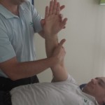 Los beneficios de la fisioterapia como rutina en las personas con prótesis de hombro Los beneficios de la fisioterapia como rutina en las personas con prótesis de hombro